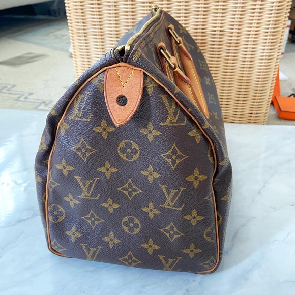 SOLD! ✔️ - Picture 2 of 16